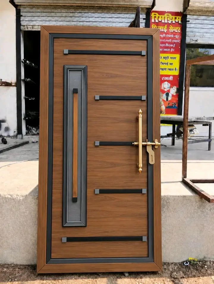 Referensi pintu het klasik 4