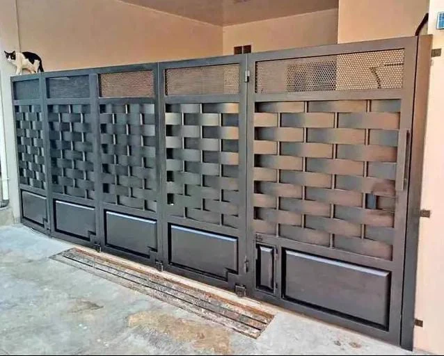 Pagar dan Pintu Gerbang Motif 18